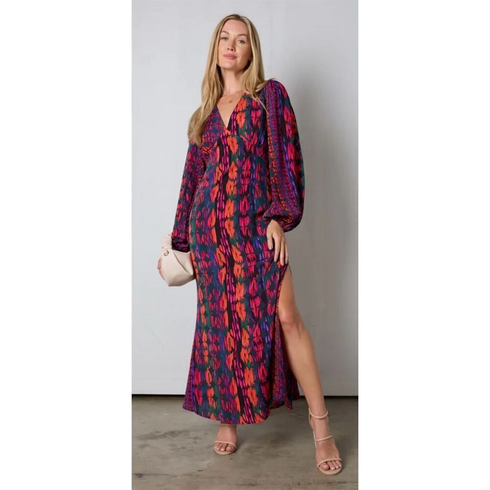 Vestique Women's Maxi Dress S Multicolor V-Neck Party Long Sleeve Standard Pink